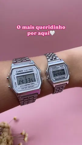 Os queridinhos voltaram! O Relógio casio fundo branco no tamanho tradicional e mini já estão disponíveis no nosso site' Corra pra garantir! . #comprasonline #compras #lojavirtual #lojaonline #vendasonline #pedidosonline #lojadesemijoias