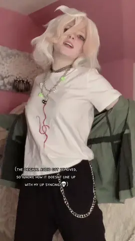 Whenever I rewatch this, my only thought is 🐺🐺🐺 because of that stupid alpha trend 😭🙏 #nagito #nagitokomaeda #nagitokomaedacosplay #nagitocosplay #cosplay #danganronpa2 #danganronpa #coffeeandkarmacos 