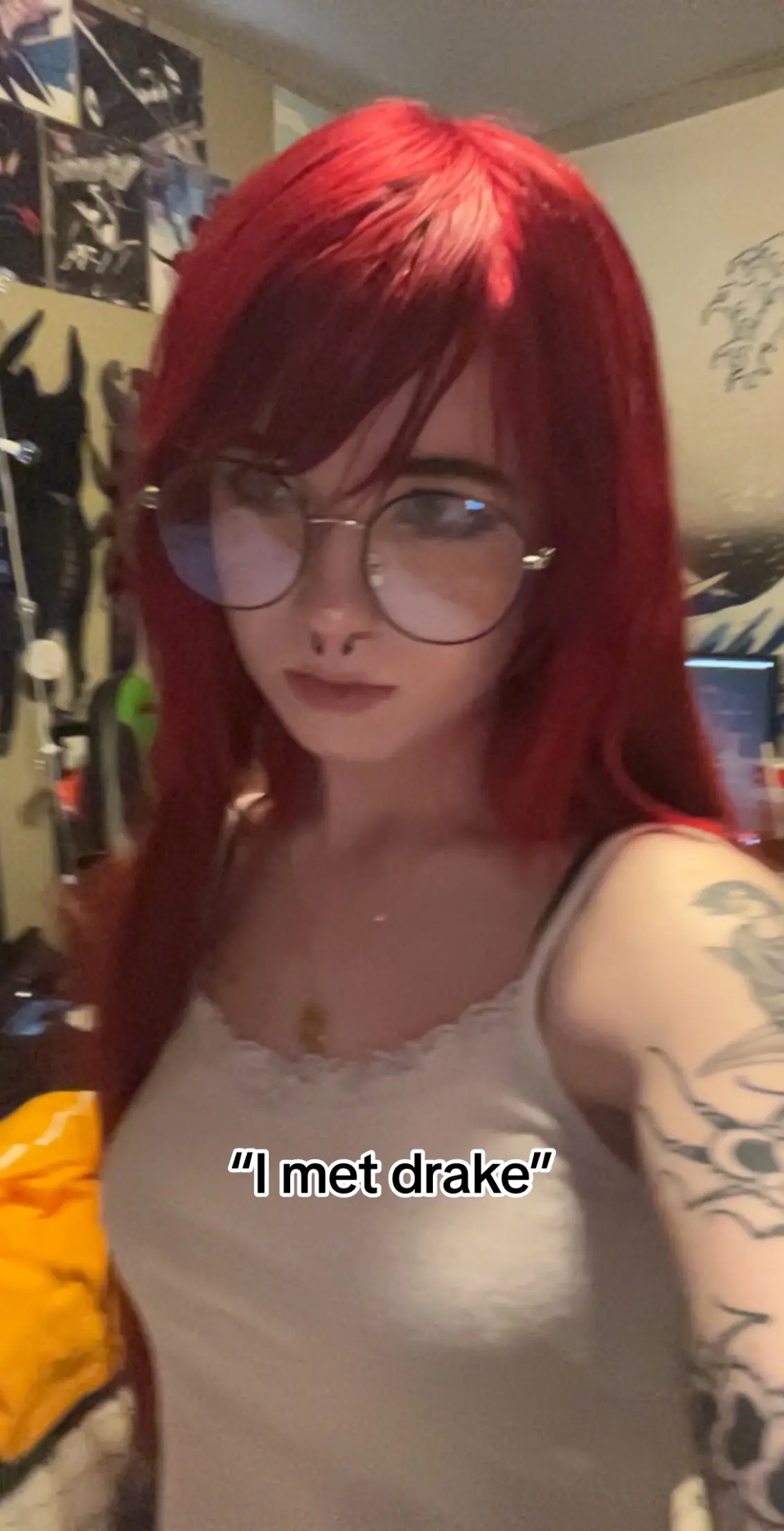 Im sorry this trend is lowkey cringe but I have to flex meeting t1 at ant given chance