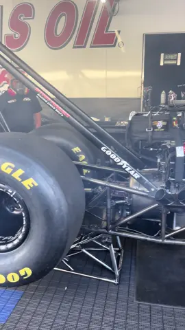 Warming up the @Matco Tools @Lucas Oil @Toyota Racing @FVP top fuel dragster! #dragracing #nhra #antronbrown 