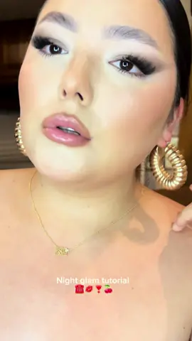 Night Glam tutorial $$♠️ Makeup makeup timeeee What should I do next?? Makeup details: @makeupbymario matte eyeshadow pallet. . @Morphe Cosmetics makeup brushes x jacklyn Hill . @LYBRE lashes in no.6 MY ABSOLUTE FAVORITE ♠️ . . . . . . . . . . . . . . . #cerezadelpastel #paratii #beautyinfluencer #beautyblogger #fypシ #beautycontentcreator #jaklynstx #trending #makeuptutorial #makeup #maquillaje #makeuptrend #paratii #lybrelashes #makeupbymario #morphebrushes 