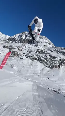 This progression is too good🥶 #snow #snowboard #snowboarder #snowboarding #XGames #fyp #snowboardingtiktok #winter #extremesports #foryou #2024 