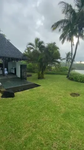 فيلا ايلاند اوشن منتجع فورسيزون #موريشيوس #mauritius #fyp #سفر #اجازة #مطر 