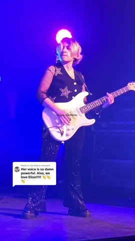 Replying to @Jim Bob yes, we ABSOLUTELY love Eliza 🙌 @eliza.pet on 📸  @chappell roan  #chappellroan #elizapetrosyan #casual #goodluckbabe #redwinesupernova #pinkponyclub #midwestprincesstour #therisesndfallofamidwestprincess #livemusic #popmusic  