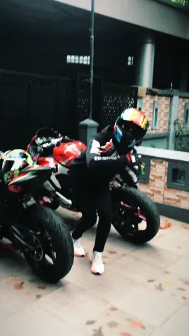 Info perkopian, kita otw👻 #zoj #zxownerjakarta #zxownersjakarta #zx25rownersjakarta #zx25rownerjakarta #sportbikelife #sportbikeaddicts #riding #komunitasmotorsport 