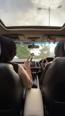 pov ; carpool with bestie✨