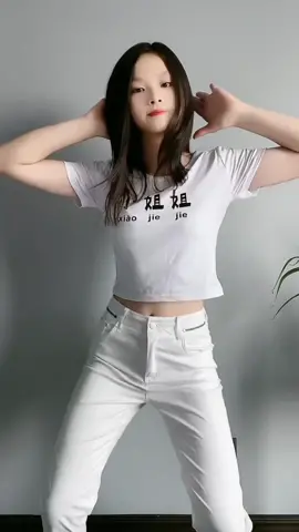 #子涵 #中国小美女 #中国可爱女孩 #Girl #dance #fyp #摩托摇 