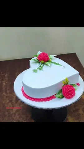 Anniversary Heart Shape Cake#cakedecorating #cake #tartas #pastel #pastry #homemade #foryou #foryoupage #usa #germany #Love #فرنسا🇨🇵_بلجيكا🇧🇪_المانيا🇩🇪_اسبانيا #france @Top-Cake-Master @Top-Cake-Master @Top-Cake-Master @decoration cake @fans @food foodie 