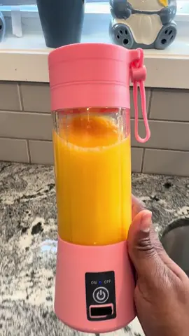 #phueut#blender#miniblender#camping#summervibes#Summer #batidos