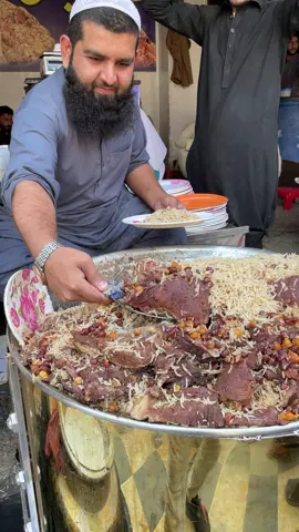 Famous Pakistani Rice - Zaiqa Chawal Peshawar 😋  Must Try it Once 👍 #rice #kabulipulao #streetfood #foodporn #chawal #pakistanifood #desifood #peshawarifood #drshs 