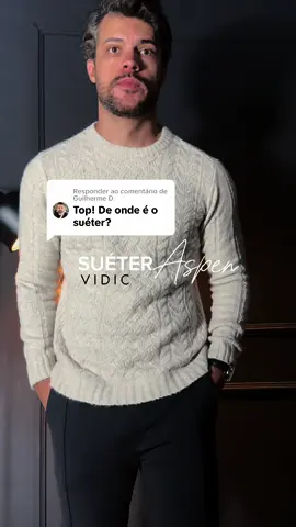 Respondendo a @Guilherme D. Suéter Aspen da Vidic, bem elegante e sofisticado, feito em tricô com uma textura diferenciada. #inverno #modamasculina #casaco #estilo 