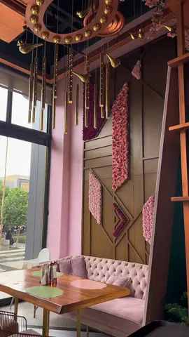 يفوز عرض الغداء عندهم 😍👌🏻 #مطاعم_الرياض #امطاراليوم #واجهة_الرياض #واجهة_روشن #الواجهه #اكسبلورر #الرياض 