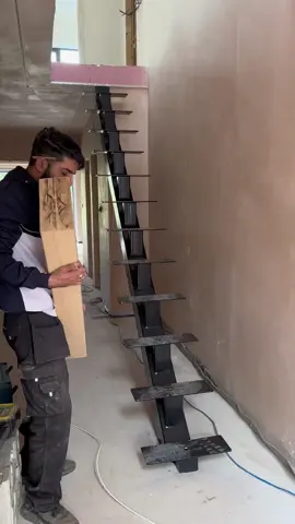 #floting #stairs #bash #carpenter