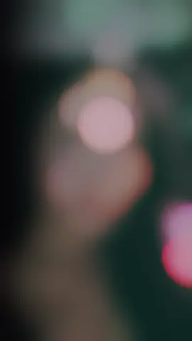 Em đã từng gặp 8 đến 9 người nhưng chưa biết thế nào là tình yêu.... Cho đến khi gặp anh em mới biết. Anh là người thứ 10