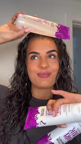 THE AFFORDABLE CURLY HAIR ROUTINE every CURLY GIRL should try!💗🎀 Shop Curl Talk @target using the link in my bio! #NYMpartner #curlyhairroutine #curlyhairtips #curlyhair 