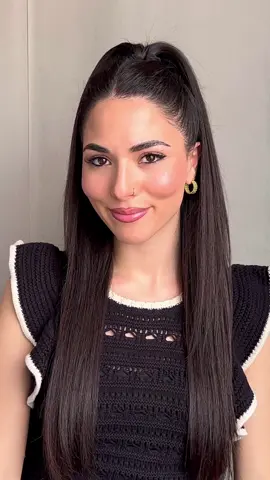 Easy Cute Hairstyle 😍✨ #hairstyletutorial #hairideas #easyhairstyles #cutehairstyles #hairtok #hairtrends #hairinspo #longhairstyles #hairhacks 