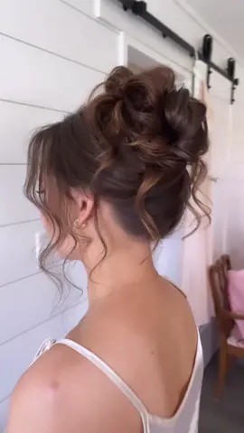 ❤️‍🔥 #weddinghair #highupdo #bridesmaidhairstyle 