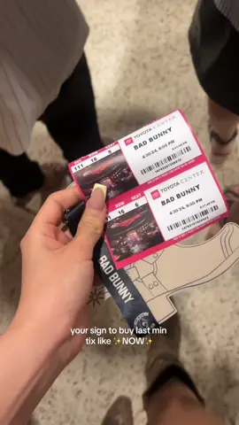 DO ITTTT #badbunnyconcert #badbunnyoutfitideas #nadiesabeloquevaapasarmañana 