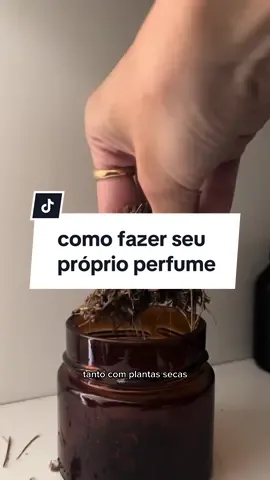 Respondendo a @Becca  #perfume #perfumaria #oleoessencial #oleosessenciais #perfumarianatural #cosmetologia #cosmetologianatural #cosmeticonatural #fy 