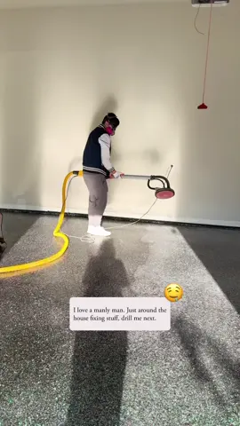 THISSS 👏🏼🤤🔩 #couplecomedy #viraltiktok #funnymoments #husbandandwife #couplestiktok 
