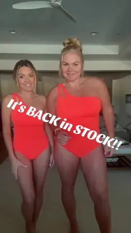 One shoulder, tummy compression bathing suit, is BACK!! 🙌🏼 #fyp #foryou #foryoupage #viral #sun #summer #swim #swimsuit #bathingsuit #onepiece #oneshoulder #sizecomparison #thickerthanasnicker #bodypositivity #bodyconfidence #holipick @Tina PRN @HOLIPICK 