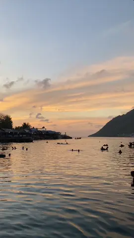 🕊️🕊️#masukberanda #sansetpantai #galaustory #ternatevideo 