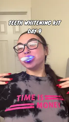 Day 9 of using a teeth whitening kit👀 #teethwhitening #teethwhiteningkit #teethcare #oralcare #whiteningteeth #whiteningkit #day9 #mysmile 
