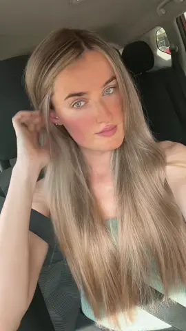reminder to go get that fresh cut and color for summer🫶🏼  bye bye dead ends 💇🏼‍♀️#hairtok #hairstyle #fyp 