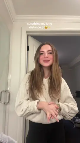 surprising my long distance boyfriend todayyy💌 #fy #foryou #foryoupage #influencer #contentcreator #makeup #socialmedia #dayinmylife #longdistancerelationship #longdistance #blogger #makeuptutorial 