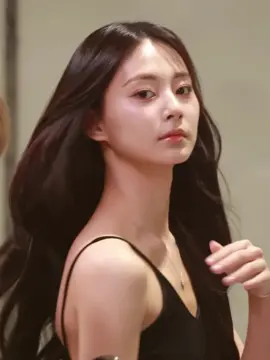 The way she flips her hair. #tzuyu #fypシ #tzuyutwice #twice #จื่อวี #choutzuyu #트와이스 #once #쯔위 