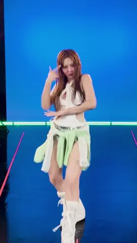 I’m back 💖💅 #HyunA #QnAChallenge #QnA #ATAREA #현아 #큐앤에이챌린지 #큐앤에이 #앳에어리어 