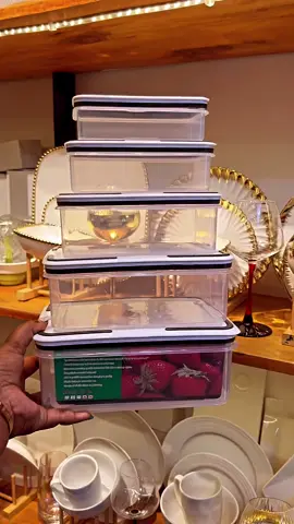 5 in 1 fridge containers 1399/- 🔅 Material: PP plastic  🔅 capacity 🔅Size: Rectangular box Sizes: 500ml, 1000ml, 1500ml 2000ml and 2900ml) 🔅Color: Clear white (as shown in the product photo 🔅Microwave friendly plastic #fridgeorganization #fridgecontainers #storagehacks #tiktokshop #householditems #newarrivals #pantryorganisers #kitchenessentials 