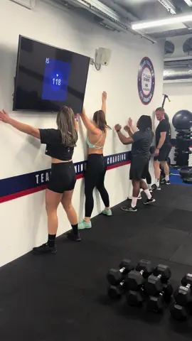 Squat down keeping your toes on the wall!! #f45 #f45training #f45coaches #mobilitychallenge #mobility #fitnesschallenge #Fitness #fit #training 