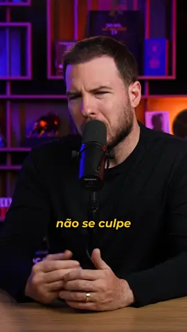 O tempo é a moeda da sua vida. É a única moeda que você tem, e só você pode determinar como será gasto. Tenha cuidado para não deixar outras pessoas gastá-lo por você.