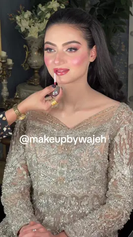 Walima bride ✨🤍  . #makeupbywajeh #softmakeup #100kviews #nofilter #foryoupage #weedingday #nikah #makeupartist #music #eidmakeup #bride #makeup #bridetobe 