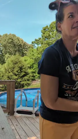 Had to do this trend.  MooMoo wasn't fascinated by it though😂 #cats #johnnycash 