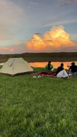 Halkan ma seexan lahayd?  #foryoupage #viralvideo #camping #dalxiis #somalilandtiktok💚🤍❤ #hargeisa #gabiley🌾🌾🌾🌾🌾 #somalitiktok #mogadishu #sweden #minesota #uk #london 