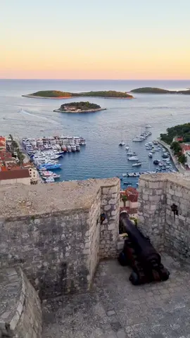 Hvar Fortress - one of the best places to watch the sunset in Croatia #hvar #croatia #traveltok #travelinspo #hvarisland #hvarcroatia 