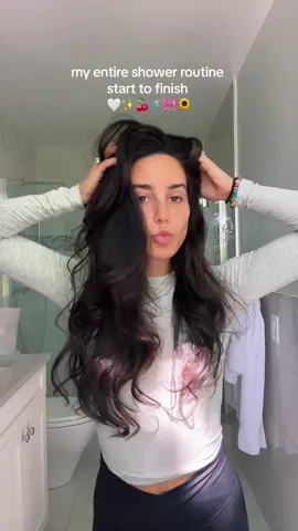 my hair has never been this healthy all thanks to this routine 🤍 #hair #healthyhair 