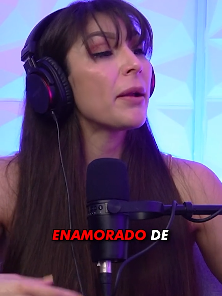 Ep. 102 | Estaba enamorado de su mamá 😳 | 🎙️ Podcast: REALIDAD | Link en mi perfil | #creepy #doctorasensual #jovannaortega #charlygalleta #realidad #storytime #only #contenido #wtf #enamorados #complejodeedipo