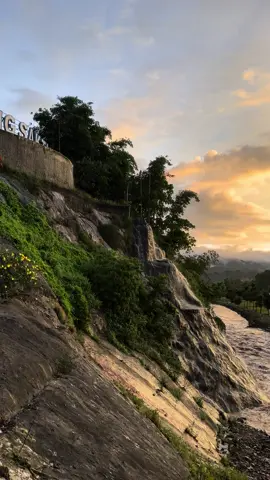 Sunset dari wisata alam #tanjungsaktisumsel #pagaralam #sunset #view #fyp 