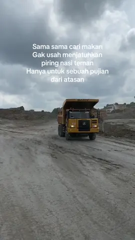 Ku kira rekan kerja ternyata orang cari muka🔥🔥🧟‍♂️ #storyanaktambang #tambanghitz #tambangbatubarakalimantan #tambangbatubara #anaktambang #fyp 