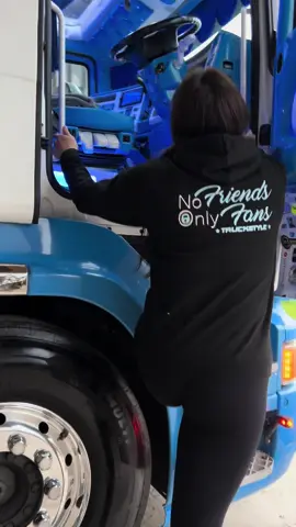 Lincoln truckfest here we come #truckergirl850 #truckergirl #trucking #trucks #truckersoftiktok #scania 