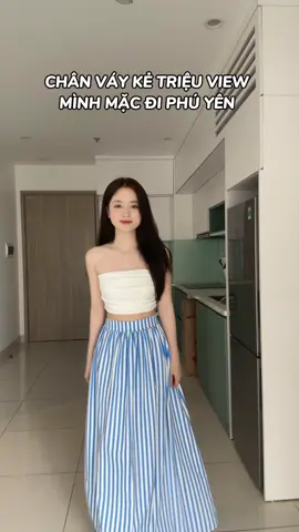 Chân váy kẻ triệu view mình mặc đi Phú Yên đây ạ😘 Xinh lém lun #dvanh #dovananh #viral #xuhuong #dulichvietnam #outfit #chanvay #chanvayke #phuyen 