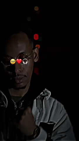 Harr iYo HabEen' WanKu Raad Shaa ❤️🫶🏻😔#da_yar🤴🦋🍃🎧 #da_yar_dareen_wato🎧🍫🤤 #da_yar🤴🦋🍃🎧 #somalilyrics🌺😕💎 #fyp☆🕊 