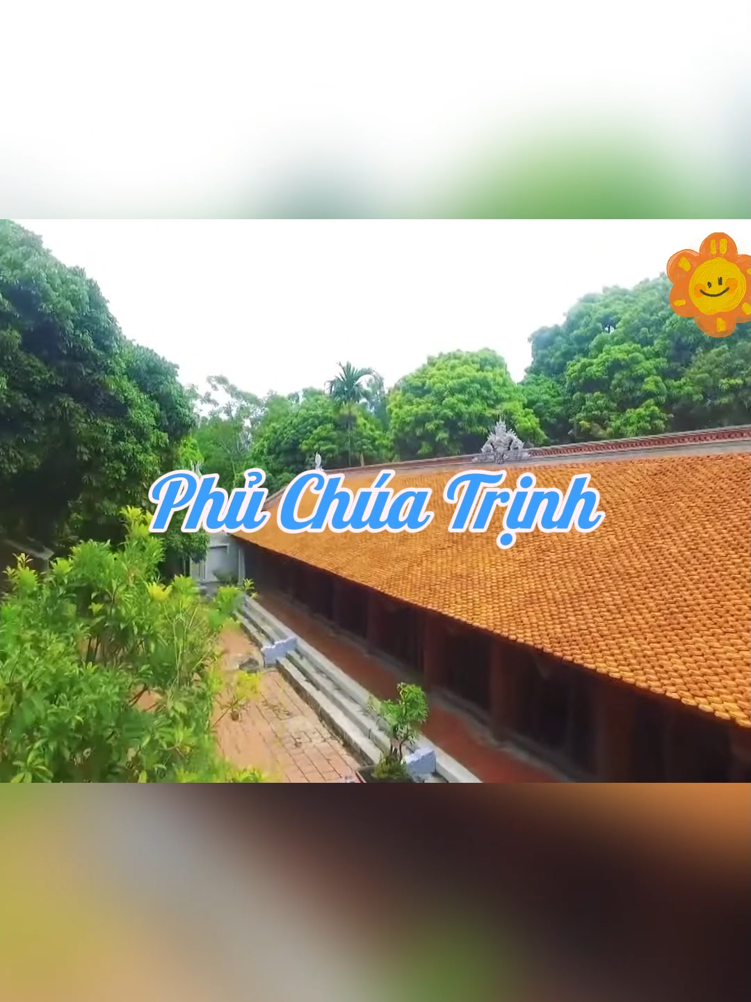 Được xây từ năm 1545, Phủ Trịnh là nơi thờ cúng tổ tiên, cũng là hành dinh của Nhà Trịnh trên quê nhà Thanh Hóa trong công cuộc “phò Lê, diệt Mạc”. Là vương phủ lớn nhất xứ Thanh xưa. Xưa kia, Phủ Trịnh từng có diện tích hàng chục mẫu, chia làm nhiều khu vực với nhiều dinh thự lớn. cre DPTTH TH  #Halo #halothanhhoa #thanhhoachill #dulich #ditichlichsu #ditichsuquocgia #phuchuatrinh #chuatrinh