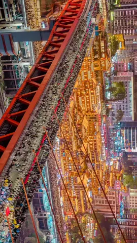 No kindding , 100M people coming to Hongyadong on May Day! 🤯😻 