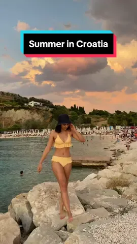 🧜‍♀️🪸⛱️👙🍇🍷🪼 #summervibes #eurosummer #summerincroatia #splitcroatia #croatia🇭🇷 #croatiafulloflife 
