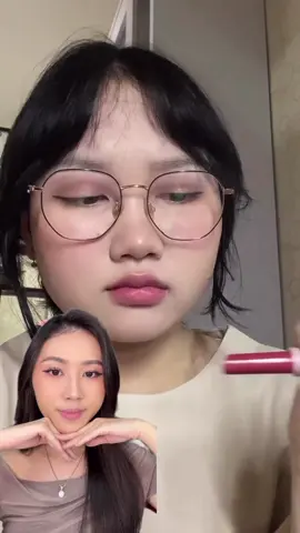 27 ribu terbaikku😭 Bagus banget sumpah. Gak nyangka sebagus ini. Warnanya cantik banget dan harganya murce pol. Abis ini aku mau beli shades lainnya🙈 L1NK PRODUK DI B1O NO 148✨ Stitch: @cutetastic_ 