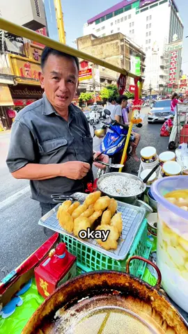 $1.10 dessert in Thailand 🇹🇭 #streetfood #foodreview #travel #thailand